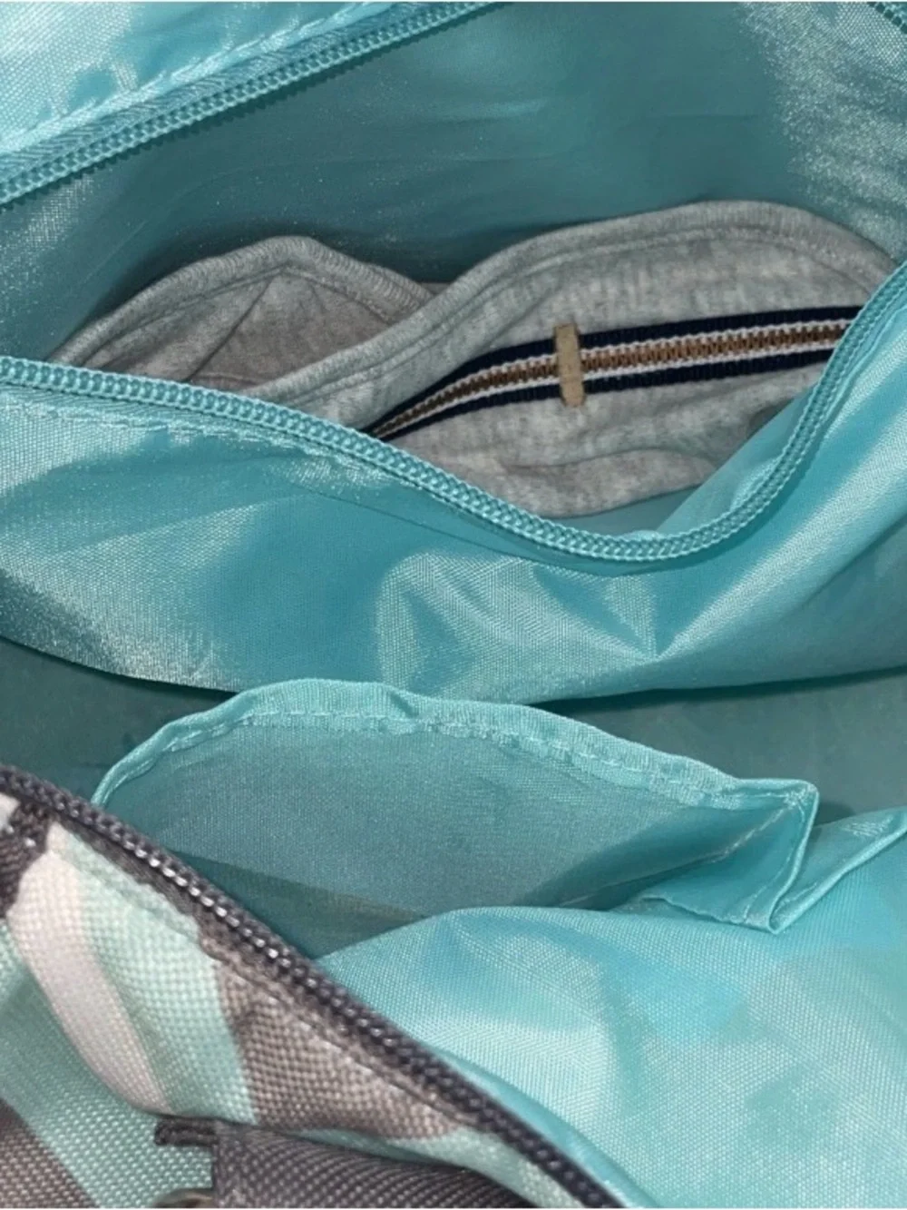 Diaper Bag Set Chevron Elephant 4 Piece Bassinet Pouch, Baby Bib Good Condition